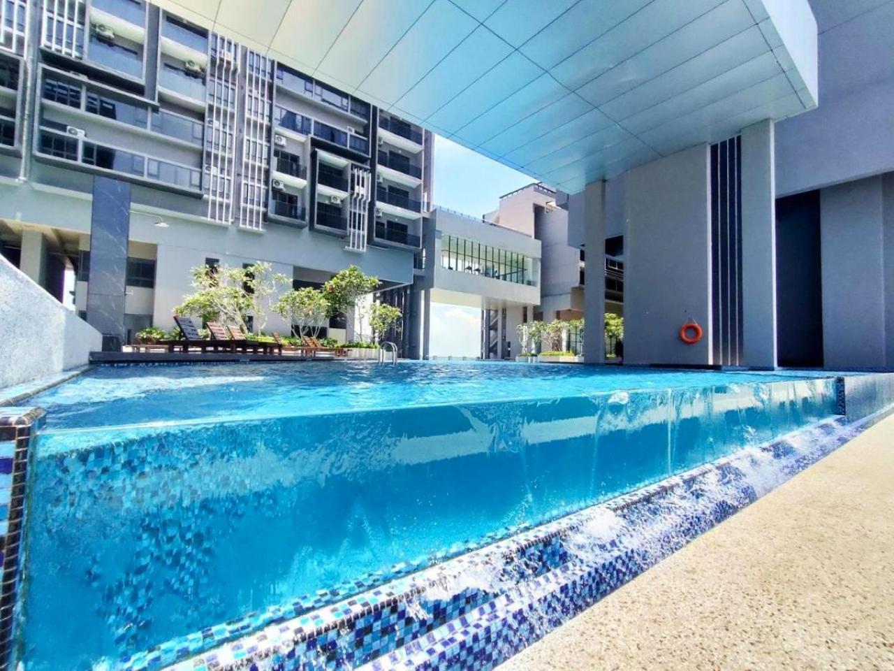 Imperio Residence Melaka エクステリア 写真