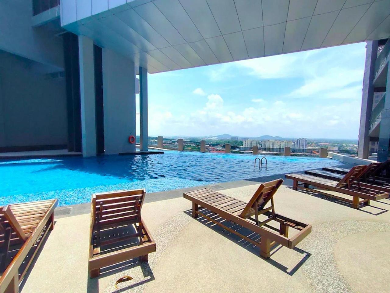 Imperio Residence Melaka エクステリア 写真